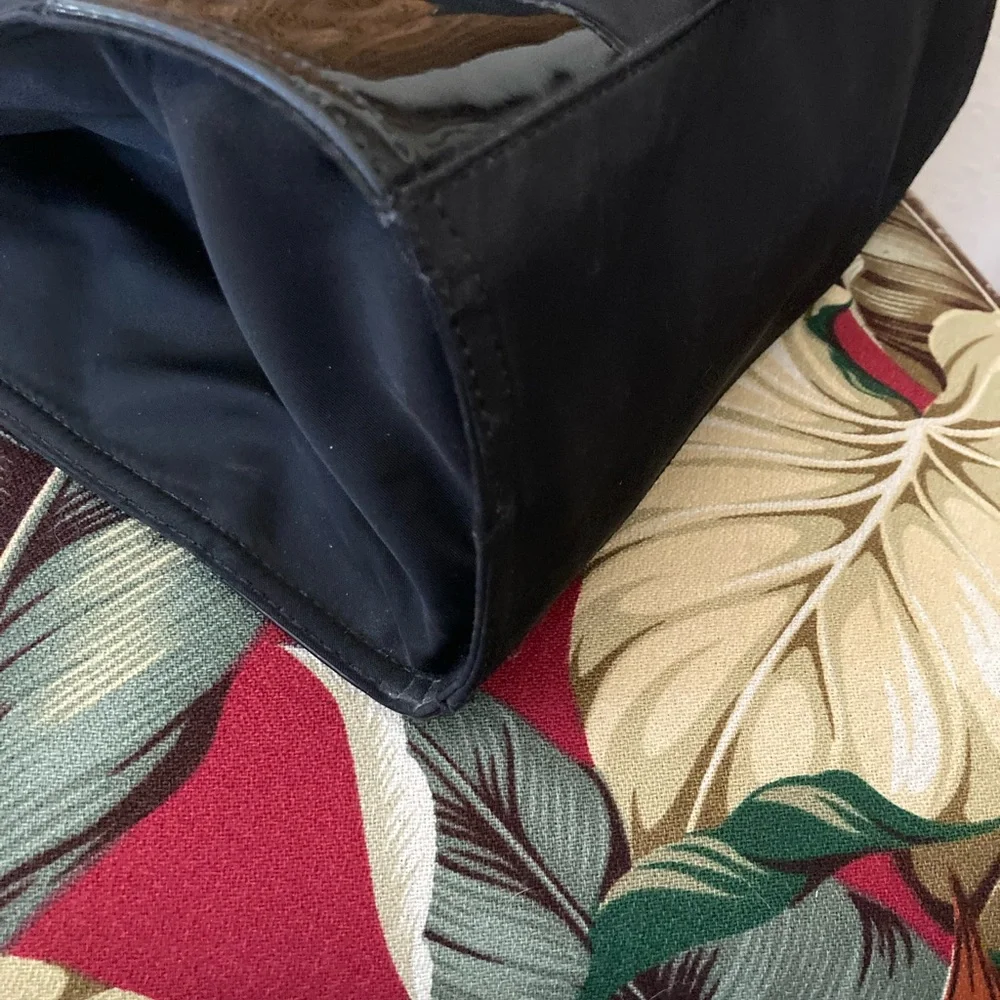 Tory Burch Ella Black Patent leather & Nylon Tote - Picture 2 of 10